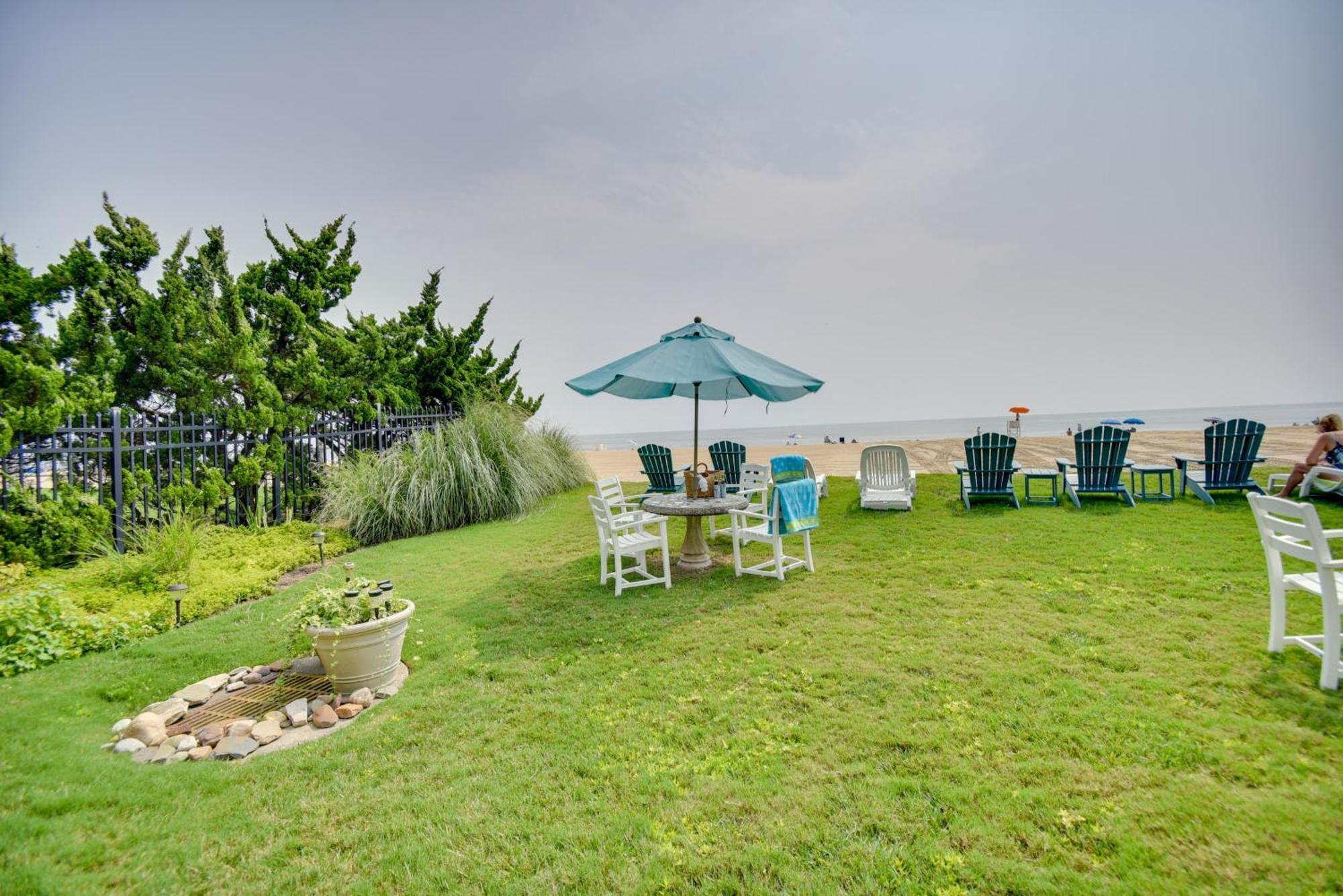 Chic Virginia Beach Retreat - Pool, Steps To Beach Exteriör bild